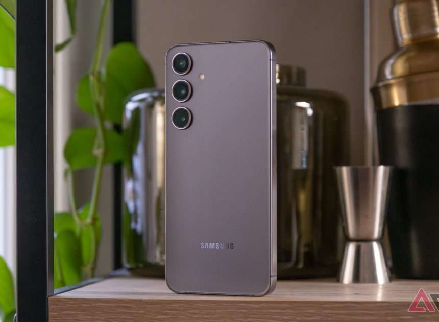 Is Samsung Going to Kill the Galaxy S25 Plus?